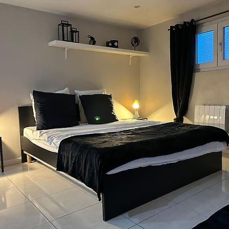Cosy Studio - 10 Min Away From Cdg Aeroport - 30 Min Away From Paris - Parc Asterix - Olympic Games 2024 Le Thillay Eksteriør bilde