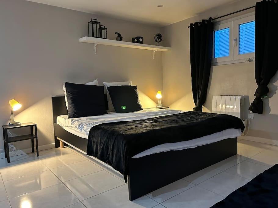 Cosy Studio - 10 Min Away From Cdg Aeroport - 30 Min Away From Paris - Parc Asterix - Olympic Games 2024 Le Thillay Eksteriør bilde